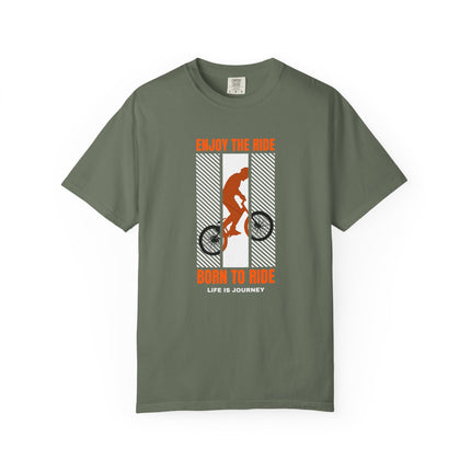 🚴 Born to Ride” Biker Graphic Tee – Life is Journey Edition
