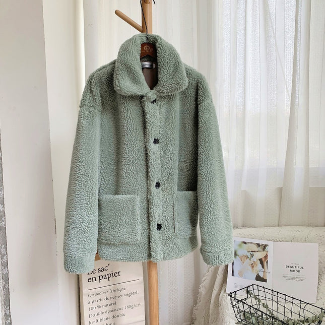 Short faux fur coat in grain fleece