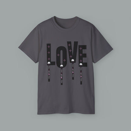 ❤️ LOVE Statement Graphic Tee