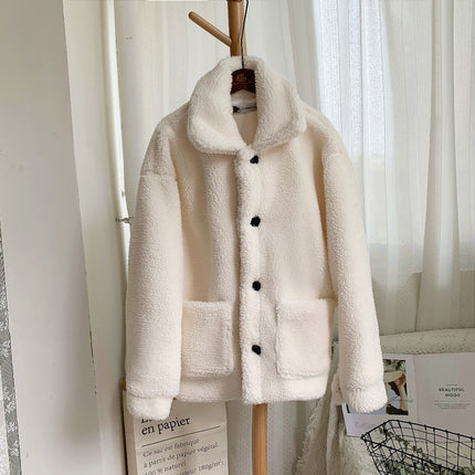 Short faux fur coat in grain fleece