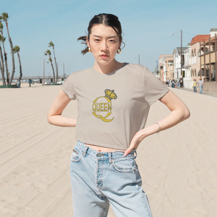 👑 Queen Q Crown Crop Tee – Rule Your Look