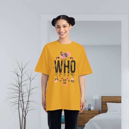 🖤 WHO IS THAT? – Oversized Street Style Tee