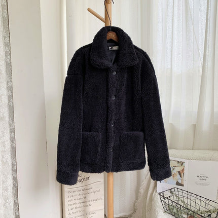 Short faux fur coat in grain fleece