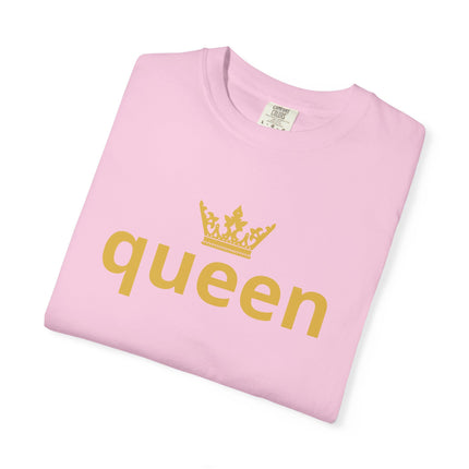 👑 Queen Statement Tee – Minimalist Royal Vibes