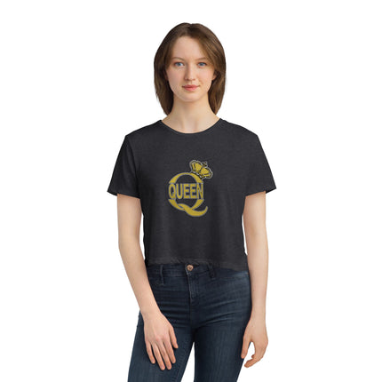 👑 Queen Q Crown Crop Tee – Rule Your Look