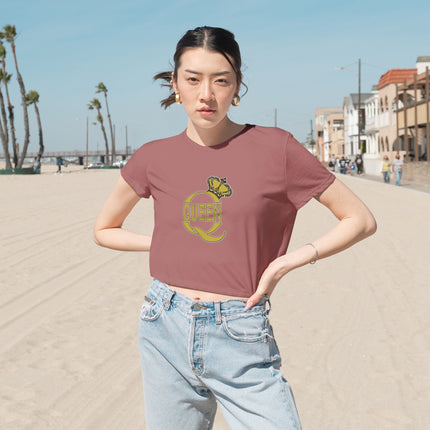 👑 Queen Q Crown Crop Tee – Rule Your Look